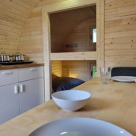 キャンプ場 Campingpod Südbrookmerland