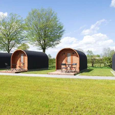キャンプ場 Campingpod